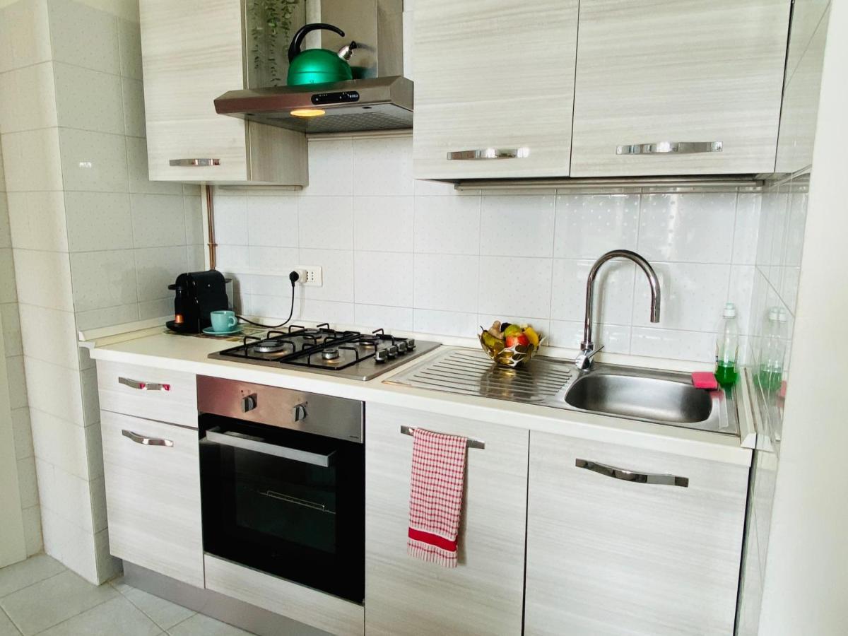Residenza Cappuccini Aparthotel Peschiera del Garda Exteriör bild
