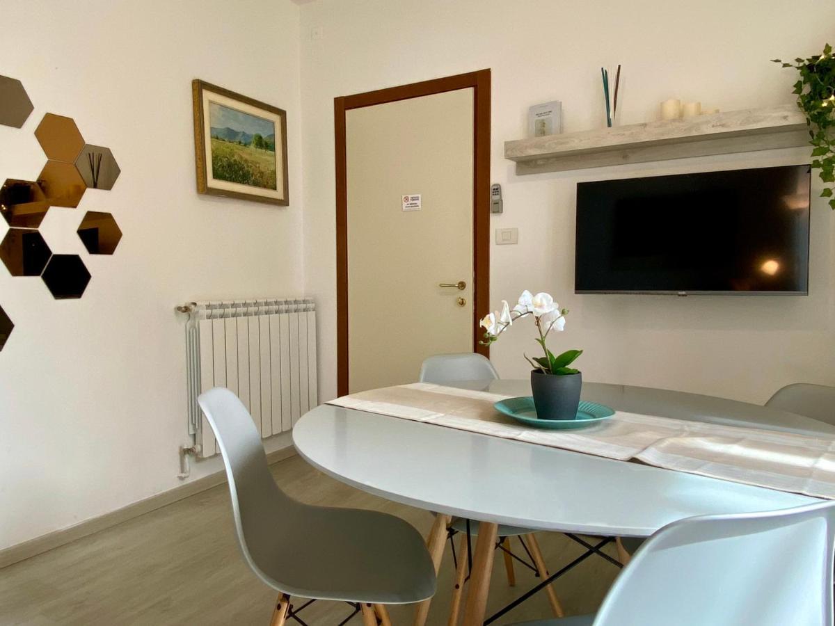 Residenza Cappuccini Aparthotel Peschiera del Garda Exteriör bild