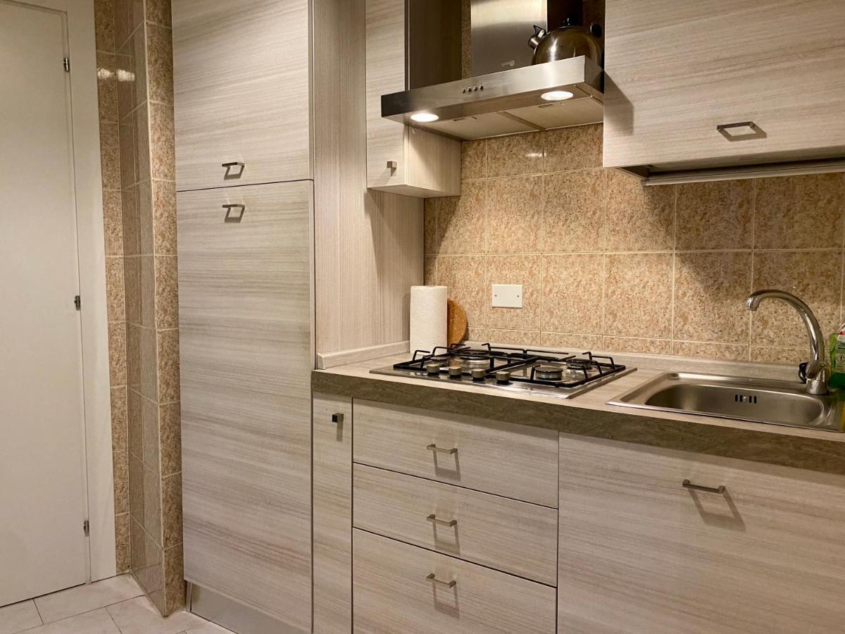 Residenza Cappuccini Aparthotel Peschiera del Garda Exteriör bild
