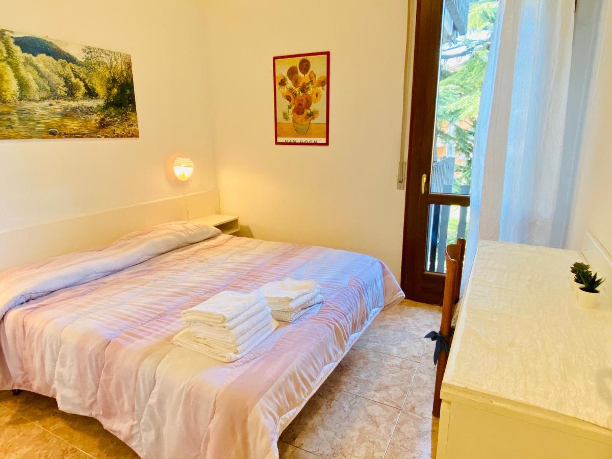 Residenza Cappuccini Aparthotel Peschiera del Garda Exteriör bild
