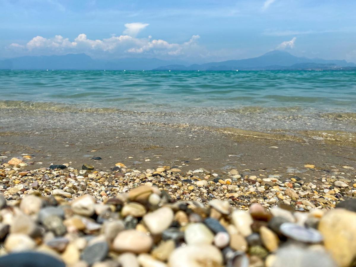 Residenza Cappuccini Aparthotel Peschiera del Garda Exteriör bild